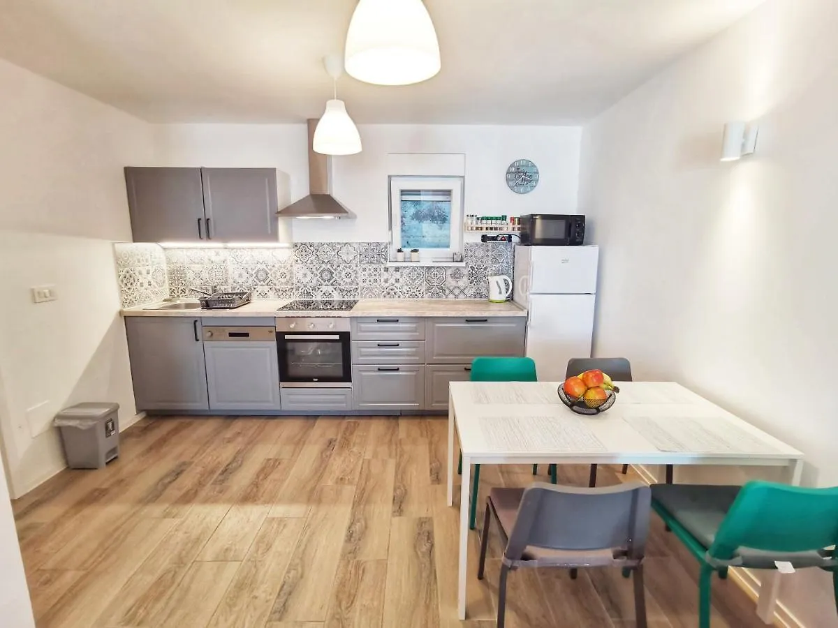 Apartment Erin Malinska